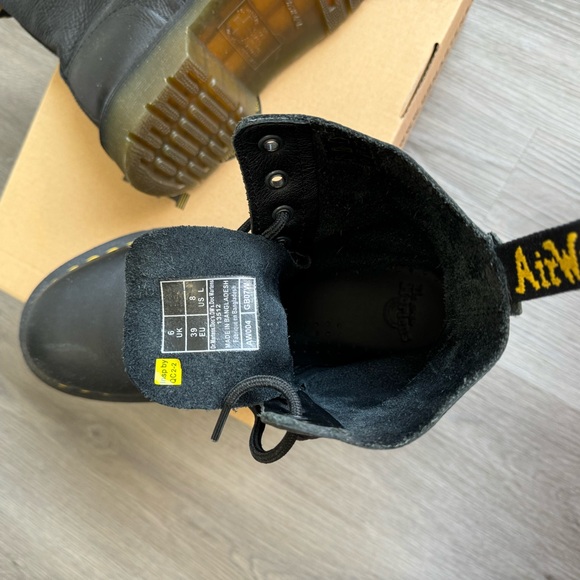 Dr. Martens 1460 WOMEN'S PASCAL VIRGINIA LEATHER BOOTS size 8 - Picture 5 of 6